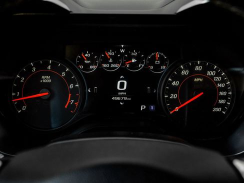 Used 2016 Chevrolet Camaro SS RWD image 25