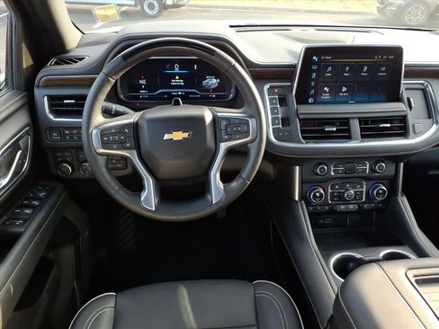 Used 2023 Chevrolet Tahoe Premier w/ Advanced Technology Package image 14