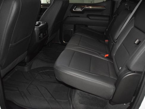 Used 2024 Chevrolet Silverado 1500 RST w/ Redline Edition AWD/4WD image 44