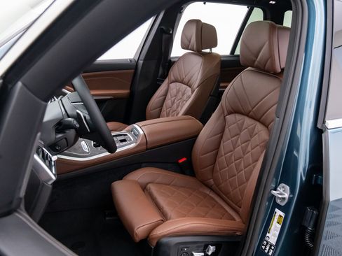 New 2026 BMW X5 xDrive40i w/ Executive Package image 15