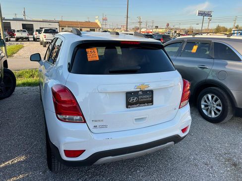 Used 2018 Chevrolet Trax LT image 4