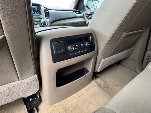 Used 2018 Chevrolet Tahoe LT image 30