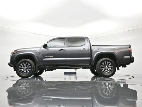 Used 2023 Toyota Tacoma Limited image 46