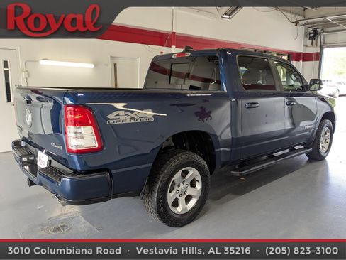 Used 2019 RAM 1500 Big Horn image 4