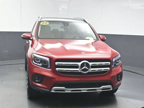 Used 2022 Mercedes-Benz GLB 250 image 3