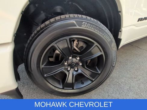 Used 2023 RAM 1500 Big Horn AWD/4WD image 34