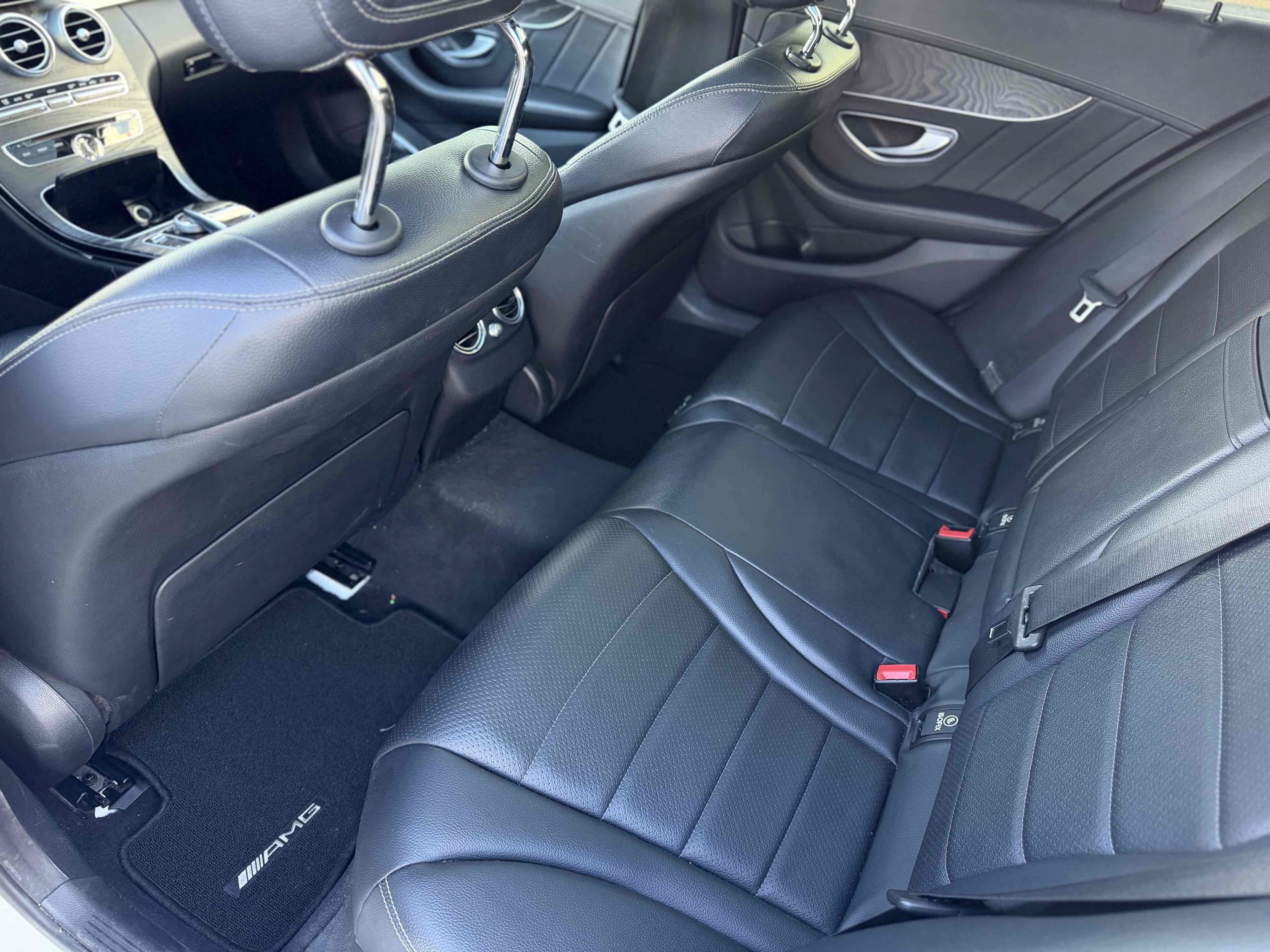 Used 2016 Mercedes-Benz C 300 Sedan image 12