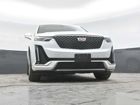 Used 2024 Cadillac XT6 Luxury AWD/4WD image 26