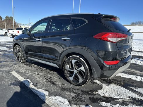 Used 2017 Hyundai Tucson Limited w/ Cargo Package image 8