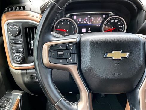 Used 2023 Chevrolet Silverado 2500 High Country w/ Z71 Off-Road Package AWD/4WD image 18