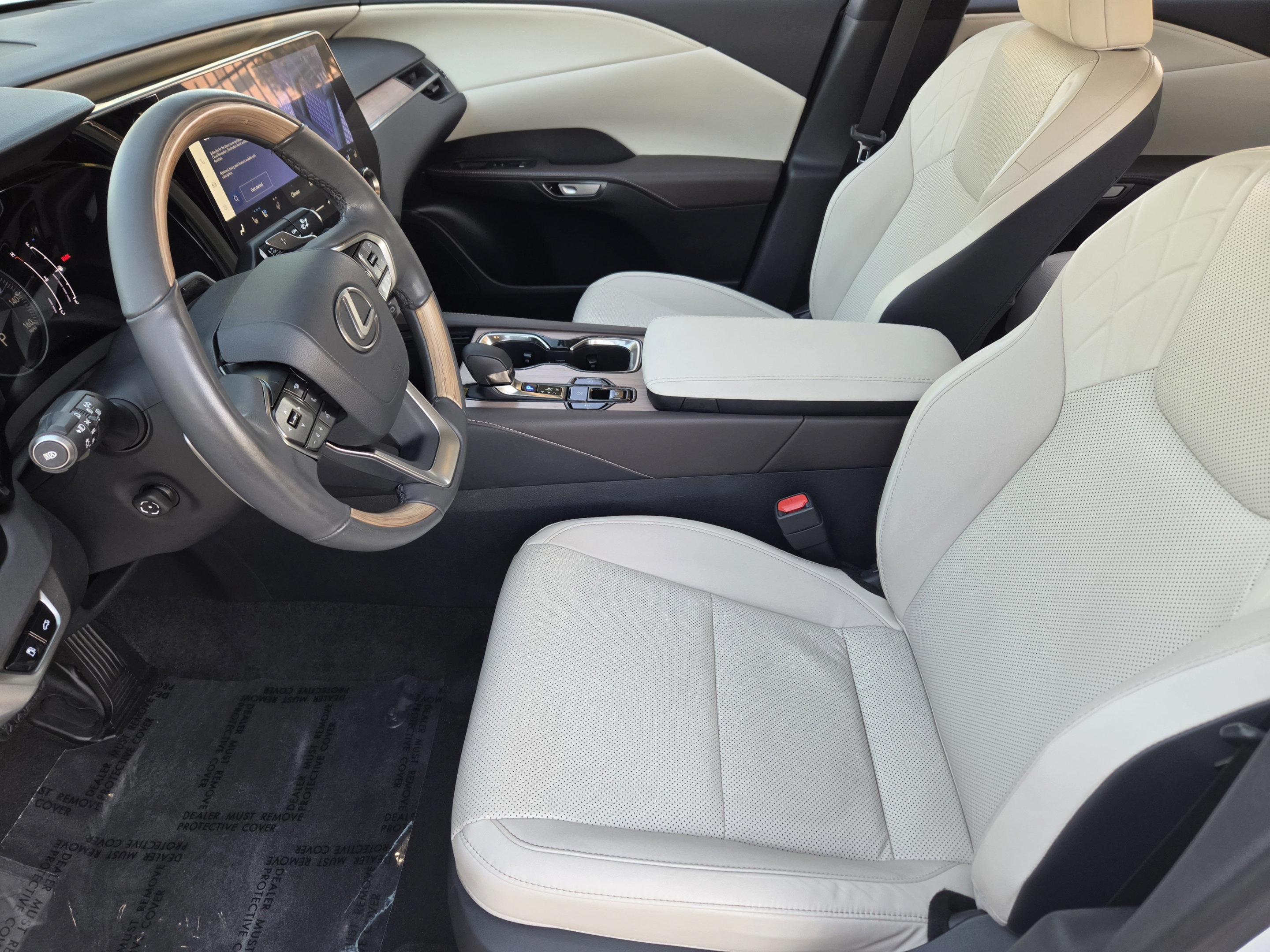 Used 2023 Lexus RX 350 Premium w/ Cold Area Package FWD image 13