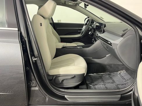 Used 2024 Hyundai Sonata SEL w/ Convenience Package image 17