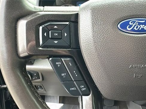 Certified 2021 Ford Expedition Limited image 24