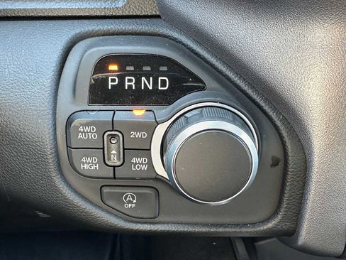 Used 2025 RAM 1500 Big Horn image 36