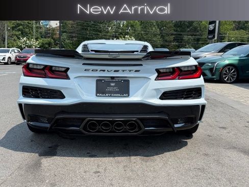 Used 2023 Chevrolet Corvette Z06 RWD image 6