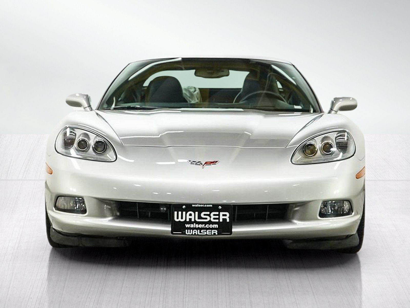 Used 2005 Chevrolet Corvette Coupe w/ Preferred Equipment Group RWD image 8