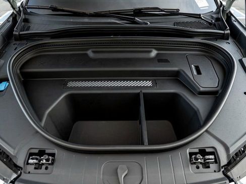 New 2025 Audi Q6 e-tron Premium Plus AWD/4WD image 31