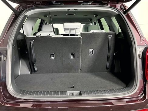 Used 2024 Hyundai Palisade SEL image 30