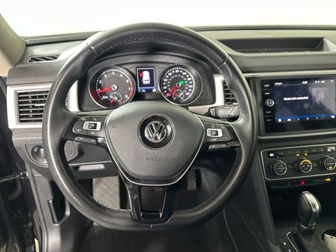 Used 2019 Volkswagen Atlas SE w/ Towing Package image 14