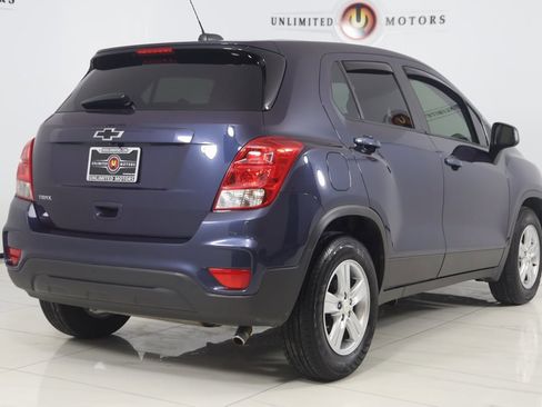 Used 2019 Chevrolet Trax LS w/ Tint and Cruise Package image 3