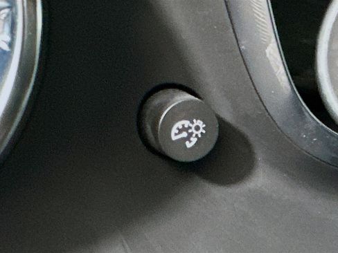 Used 2023 Chevrolet Camaro SS image 17