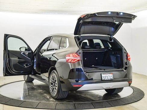 Used 2025 BMW X3 xDrive30i w/ Convenience Package image 25