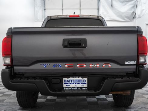 Used 2020 Toyota Tacoma SR AWD/4WD image 6