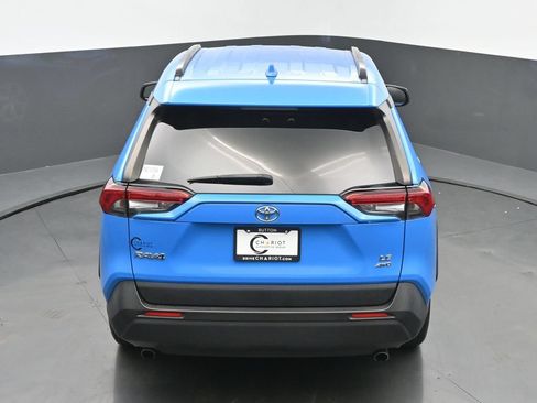 Used 2019 Toyota RAV4 LE w/ All Weather Liner Package AWD/4WD image 41