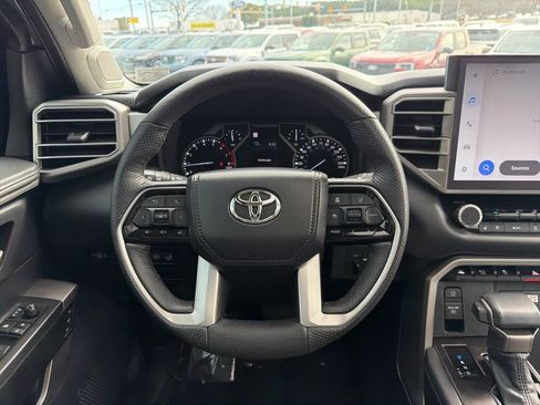 Used 2023 Toyota Tundra Limited image 24