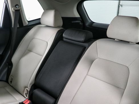 Used 2024 Honda CR-V EX image 25