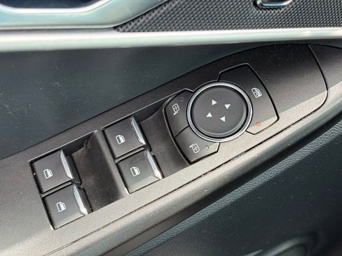 Used 2020 Ford Explorer 4WD image 18