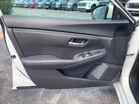Used 2023 Nissan Sentra SV w/ All-Weather Package FWD image 11