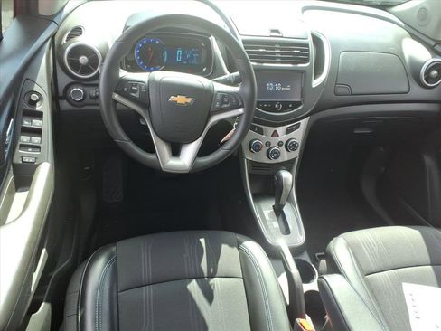 Used 2016 Chevrolet Trax LT w/ LT Convenience Package image 10