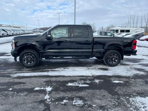 Used 2023 Ford F350 Lariat w/ Lariat Ultimate Package image 8