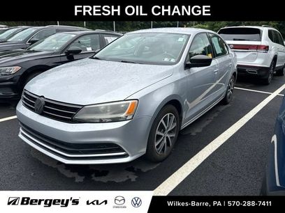 Used 2016 Volkswagen Jetta SE
