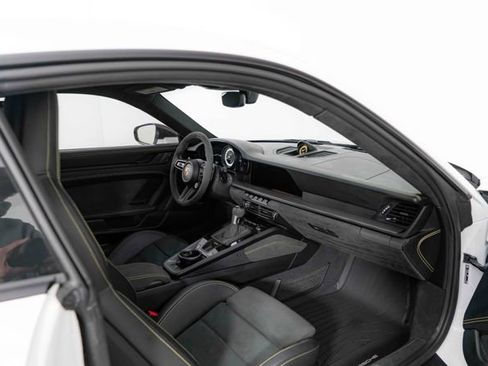 Used 2024 Porsche 911 GT3 image 26