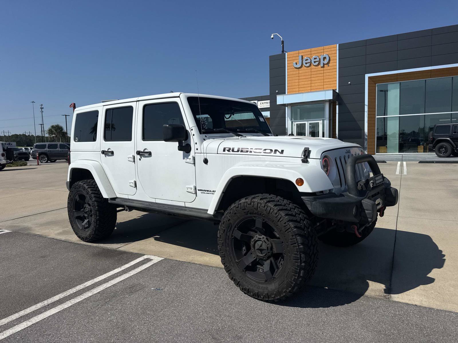 Used 2014 Jeep Wrangler Unlimited Rubicon AWD/4WD image 1