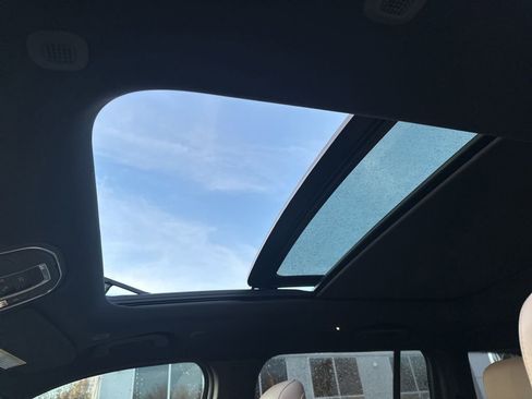 New 2026 Jeep Grand Cherokee Limited image 25