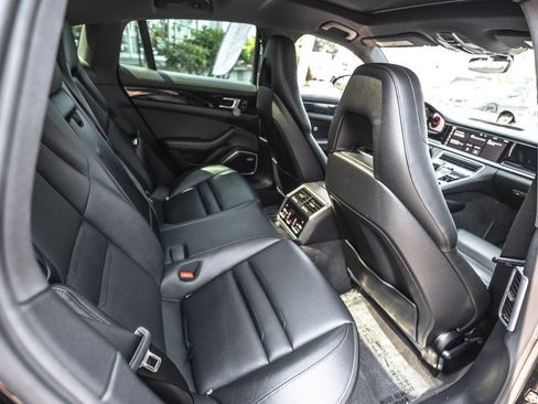 Used 2021 Porsche Panamera 4S w/ Premium Package AWD/4WD image 25