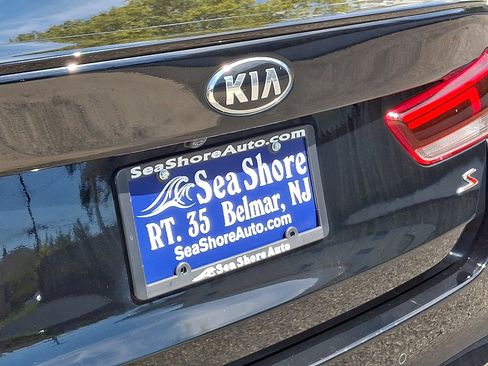 Used 2020 Kia Optima S FWD image 30