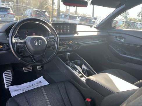Used 2023 Honda Accord Sport image 30