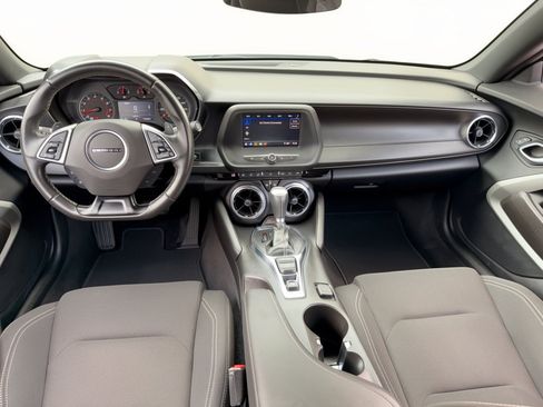Certified 2021 Chevrolet Camaro LT RWD image 17