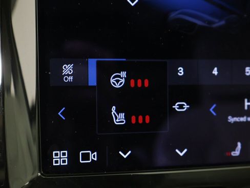 Used 2023 Volvo XC60 B5 Core w/ Climate Package image 50