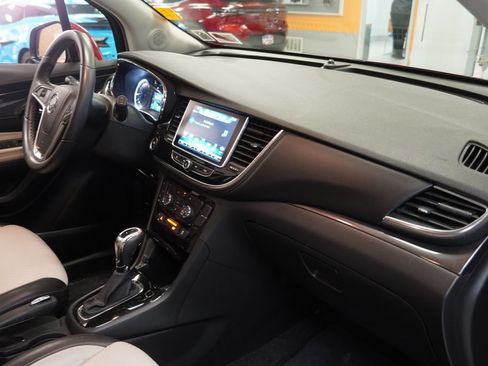 Used 2018 Buick Encore Preferred AWD/4WD image 24