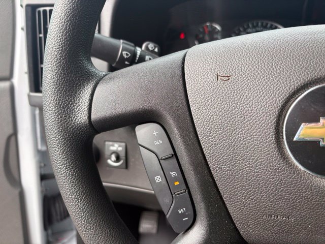 Used 2025 Chevrolet Express 2500 w/ Driver Convenience Package RWD image 33