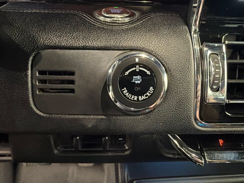 Certified 2021 Lincoln Navigator Reserve AWD/4WD image 17
