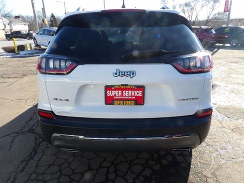 Used 2019 Jeep Cherokee Limited w/ Luxury Group image 4