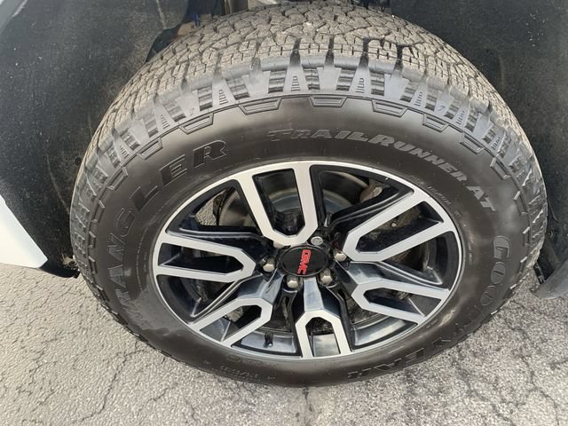 Used 2019 GMC Sierra 1500 AT4 w/ AT4 Premium Package AWD/4WD image 34