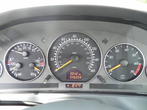 Used 2000 Mercedes-Benz SL 500 image 10