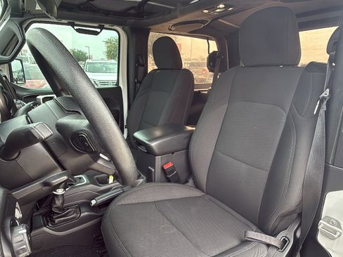 Certified 2020 Jeep Wrangler Sport AWD/4WD image 14